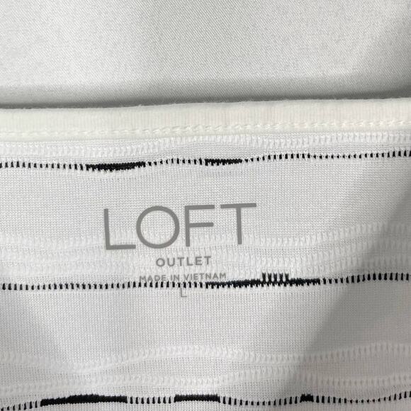 Ann Taylor LOFT Medium White Black Textured Stripe Camisole Tank Top Scoop Neck - Picture 5 of 7